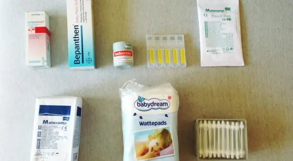 Wyprawka dla noworodka: Jak wybrać bezpieczne kosmetyki?