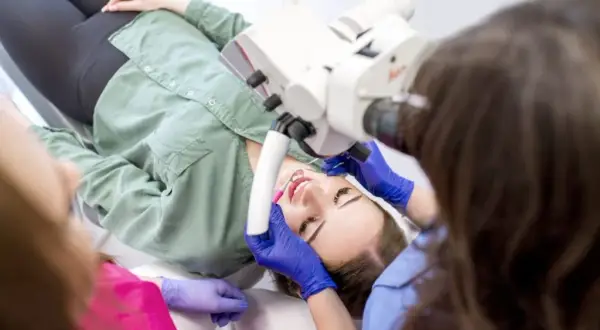 Dentysta bez bólu? Poznaj nowoczesne znieczulenia i pokonaj strach