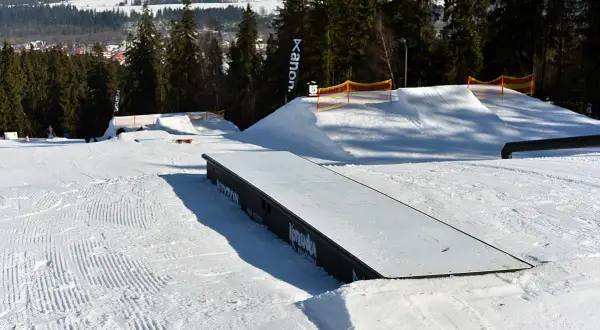 Snowpark Białka Tatrzańska: Przewodnik, Cennik i Przeszkody