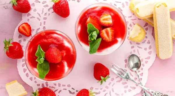 Erdbeer-Dessert im Glas: Schnelle Rezepte & Tipps für Genießer