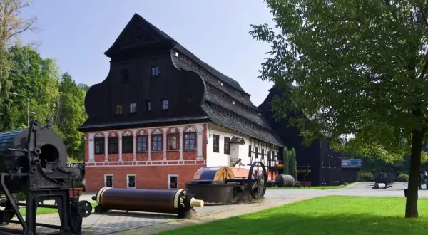 Skansen Dolny Śląsk - Odkryj fascynującą historię i kulturę regionu
