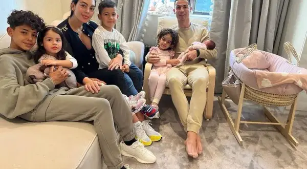 Tajemnice życia rodzinnego Ronaldo: Poznaj jego dzieci i ich historie
