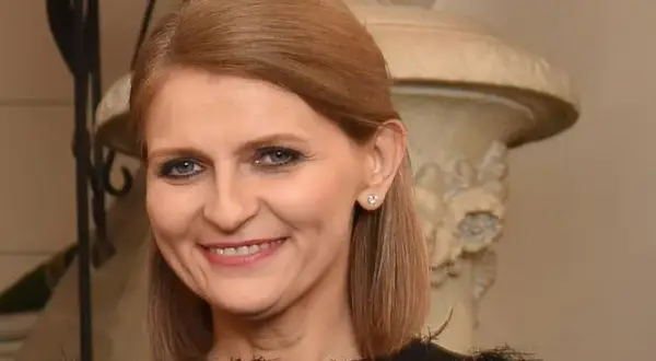 Ile lat ma Irena Kamińska-Radomska? Sekret jej wieku ujawniony!