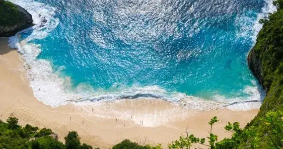 Gdzie leży wyspa Bali? Odkryj jej niezwykłe położenie w Indonezji