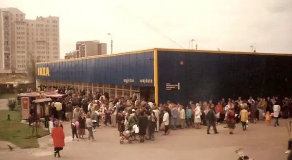 Pierwszy sklep IKEA w Polsce: historia, otwarcie i znaczenie dla rynku