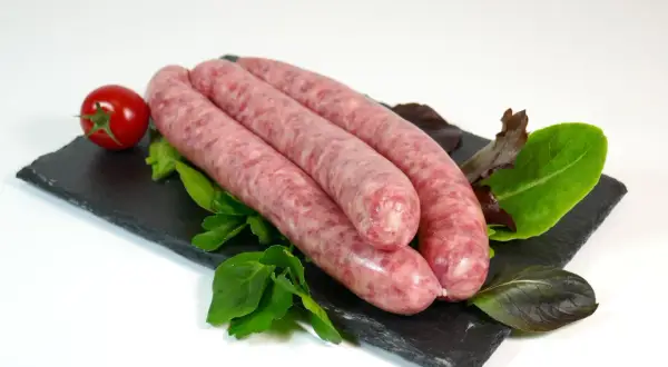 Gdzie kupić jelito na kiełbasę? Sprawdź najlepsze miejsca i porady