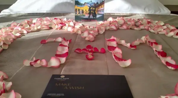 Rocznica ślubu: Jak zaskoczyć żonę? Pomysły na każdą kieszeń