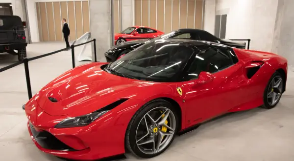 Kim jest Ferrari: Ikona motoryzacji, która zmieniła cały świat automobilizmu