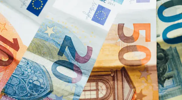 Kurs euro w Lesznie - Gdzie wymienić walutę najkorzystniej i aktualne stawki