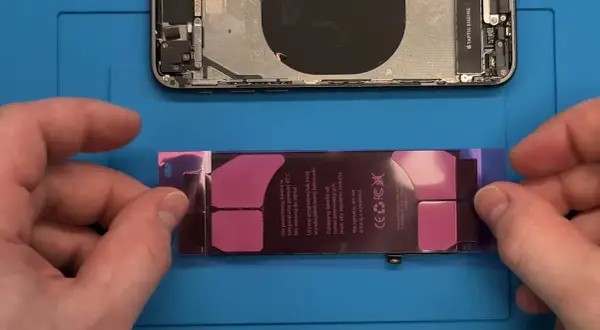 iPhone 8: Wymiana baterii. Nie przepłacaj! Porównaj ceny
