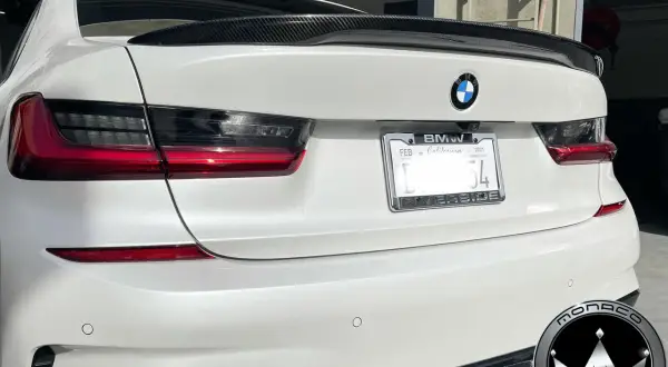 Idealny spoiler do BMW G20? Przewodnik po stylach i montażu