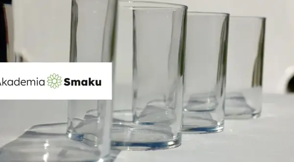 Ile dag ma szklanka mąki tortowej? Sprawdź dokładne przeliczenie