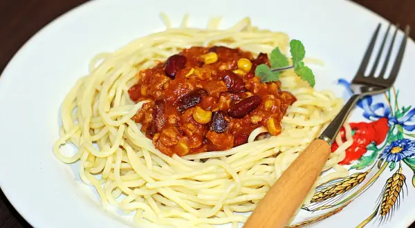 Jak pasteryzować sos do spaghetti z mięsem mielonym bez ryzyka zanieczyszczenia