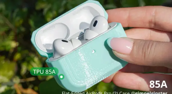 Miętowe etui na AirPods Pro (2) z TPU 85A. To materiał, który zapewnia elastyczność i wytrzymałość.