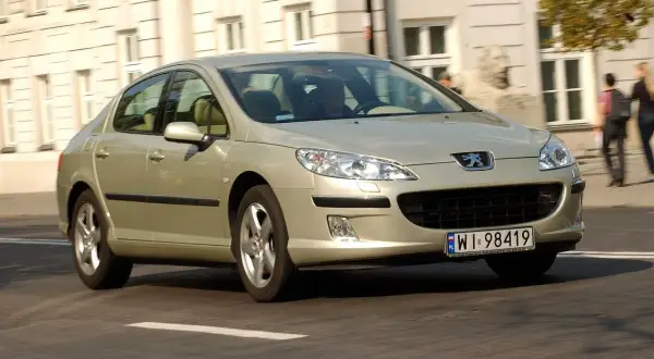 Peugeot 407 jaki silnik wybrać, aby uniknąć drogich napraw?