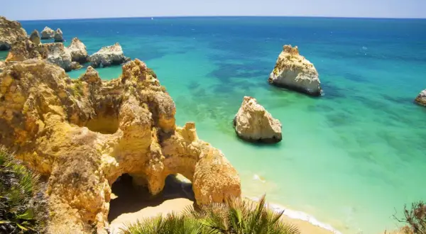 Faro Portugalia: Atrakcje, wyspy, smaki. Odkryj serce Algarve