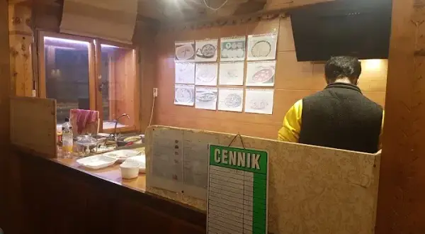 Gdzie zjeść na Gubałówce? Odkryj najlepsze restauracje i smaki