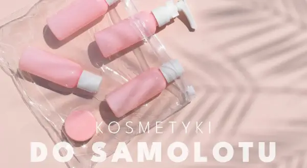 Różowe buteleczki z kosmetykami do bagażu podręcznego, gotowe na podróż samolotem.