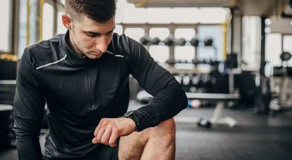 Ile razy w tygodniu ćwiczyć crossfit, aby uniknąć przetrenowania?
