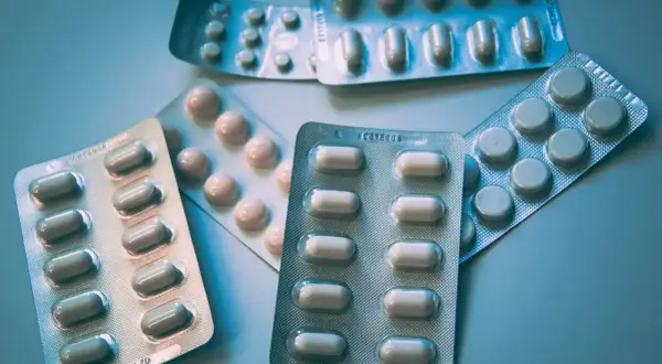 Kiedy podawać leki na gorączkę, aby uniknąć poważnych skutków?