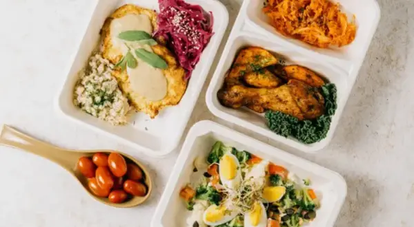 Self-catering: Oszczędź na cateringu! Co to jest i czy to dla Ciebie?