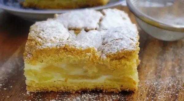 Kisiel czy galaretką do szarlotki – co wybrać dla lepszego smaku?