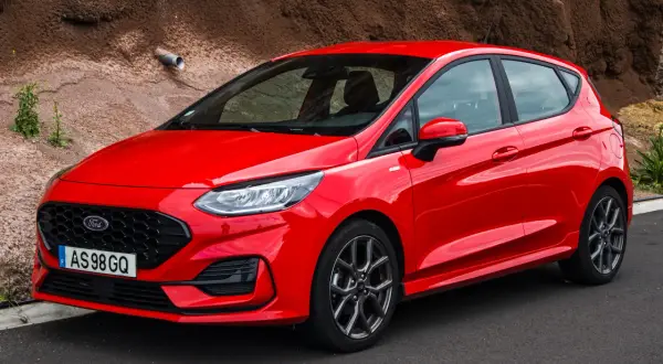 Ford Fiesta MK7 jaki silnik wybrać? Odkryj najlepsze opcje silnikowe