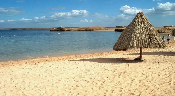 Jakie morze w Egipcie? Przewodnik po regionach nadmorskich i plażach