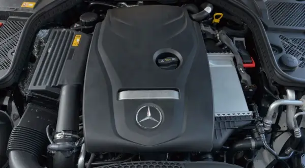 Mercedes W205 jaki silnik wybrać, aby uniknąć wysokich kosztów?
