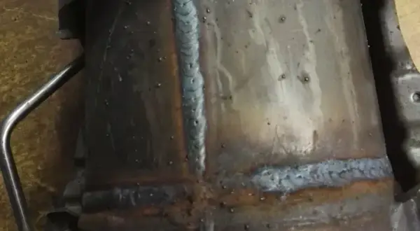 Jak sprawdzić po VIN, czy auto ma DPF i uniknąć wysokich kar