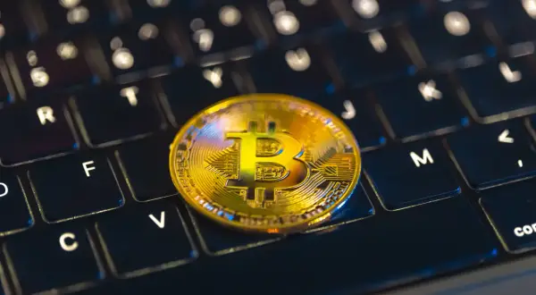 Kryptowaluty w grach online – jak to działa?