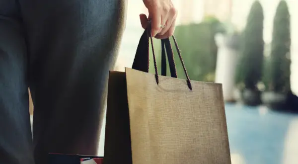 Zakupy produktów konopnych online w Niemczech: na co powinien zwrócić uwagę polski konsument?