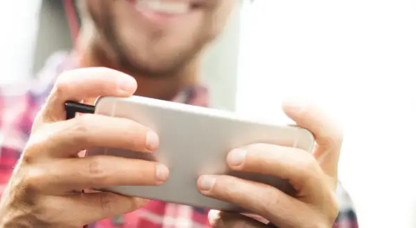 Niewidzialna rewolucja w optymalizacji gier mobilnych