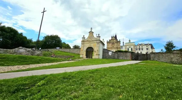 Łysa Góra (Święty Krzyż): Kompletny przewodnik po sercu Gór Świętokrzyskich
