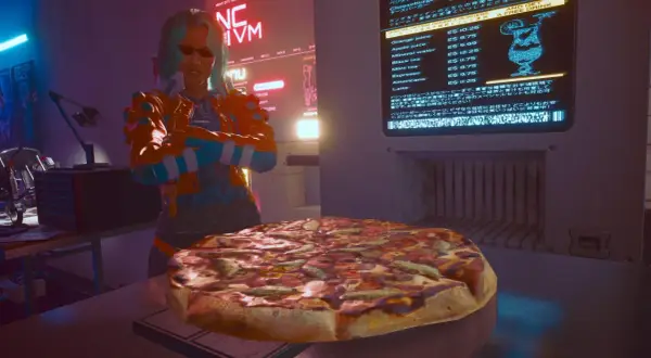 Cyberpunkowa dziewczyna z niebieskimi włosami i neonową kurtką, obok niej wielka pizza. Idealna na pizza party w stylu cyberpunk.