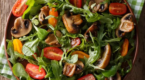 Dein perfekter Rucolasalat: Rezepte, Dressings & Tipps vom Profi