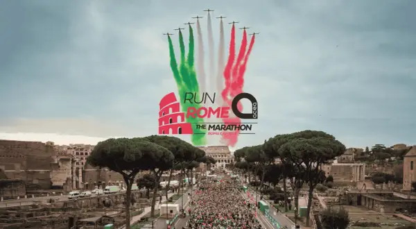 La Maratona di Roma, un evento imperdibile per chi ama correre a Roma, con aerei che disegnano il tricolore nel cielo.