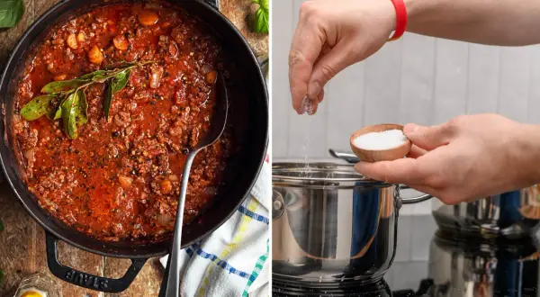 En gryta med köttfärssås och en hand som saltar en kastrull. Om du undrar hur man får bort salt smak, kan det vara bra att veta att man kan späda ut maten.