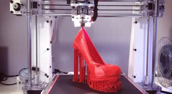 Drukarka 3D: Co potrafi i jak działa? Odkryj jej niezwykłe możliwości