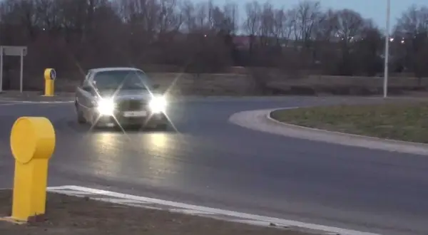 Mazda RX-8 spoiler: Jaki wybrać, by odmienić auto i nie żałować?