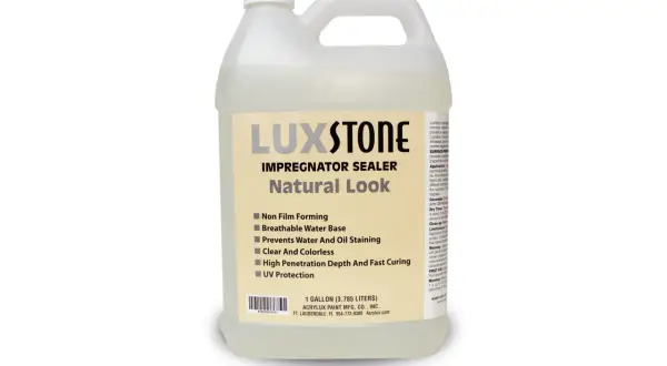 Impregnat LuxStone w galonowym opakowaniu, chroniący kamień i beton przed plamami i promieniami UV.