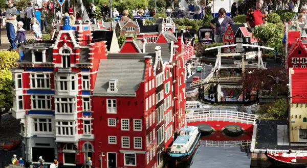 Legoland Billund: Wszystkie atrakcje, które musisz poznać!