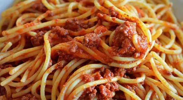 Czym doprawić mięso do spaghetti, aby uzyskać wyjątkowy smak?