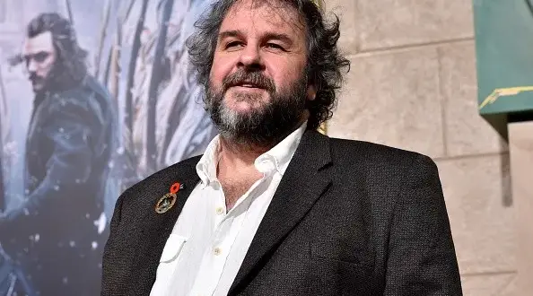 Reżyser Władcy Pierścieni: Jak Peter Jackson zmienił kino fantasy