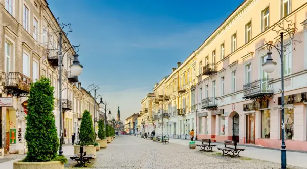 Radom: Co warto zobaczyć? Odkryj atrakcje, historię i smaki!