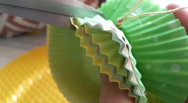 Jak łatwo zrobić papilotki do muffinek krok po kroku – poradnik DIY