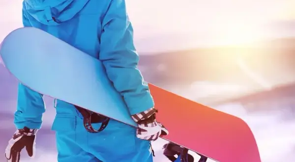 Jaki snowboard na 180 cm wzrostu: idealna długość i styl jazdy