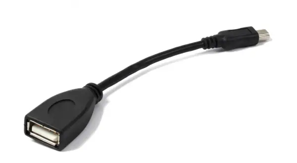 Adapter USB-A na Micro USB. Ułatwia drukowanie ze smartfona, pokazując, jak podłączyć telefon do drukarki.