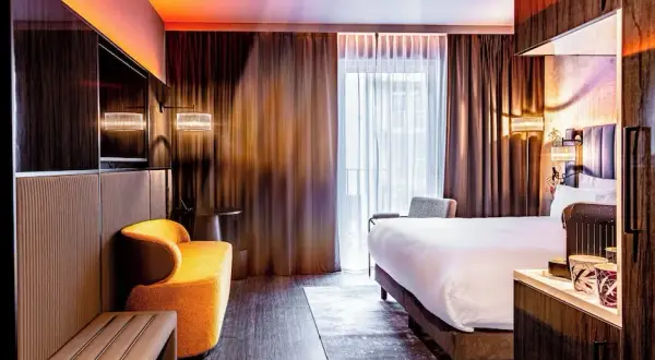 NYX Hotel Hamburg: Design, Kunst & urbanes Erlebnis Lohnt es sich?