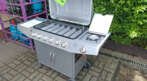 Kup grill gazowy na OLX: Jak uniknąć pułapek i znaleźć okazję?
